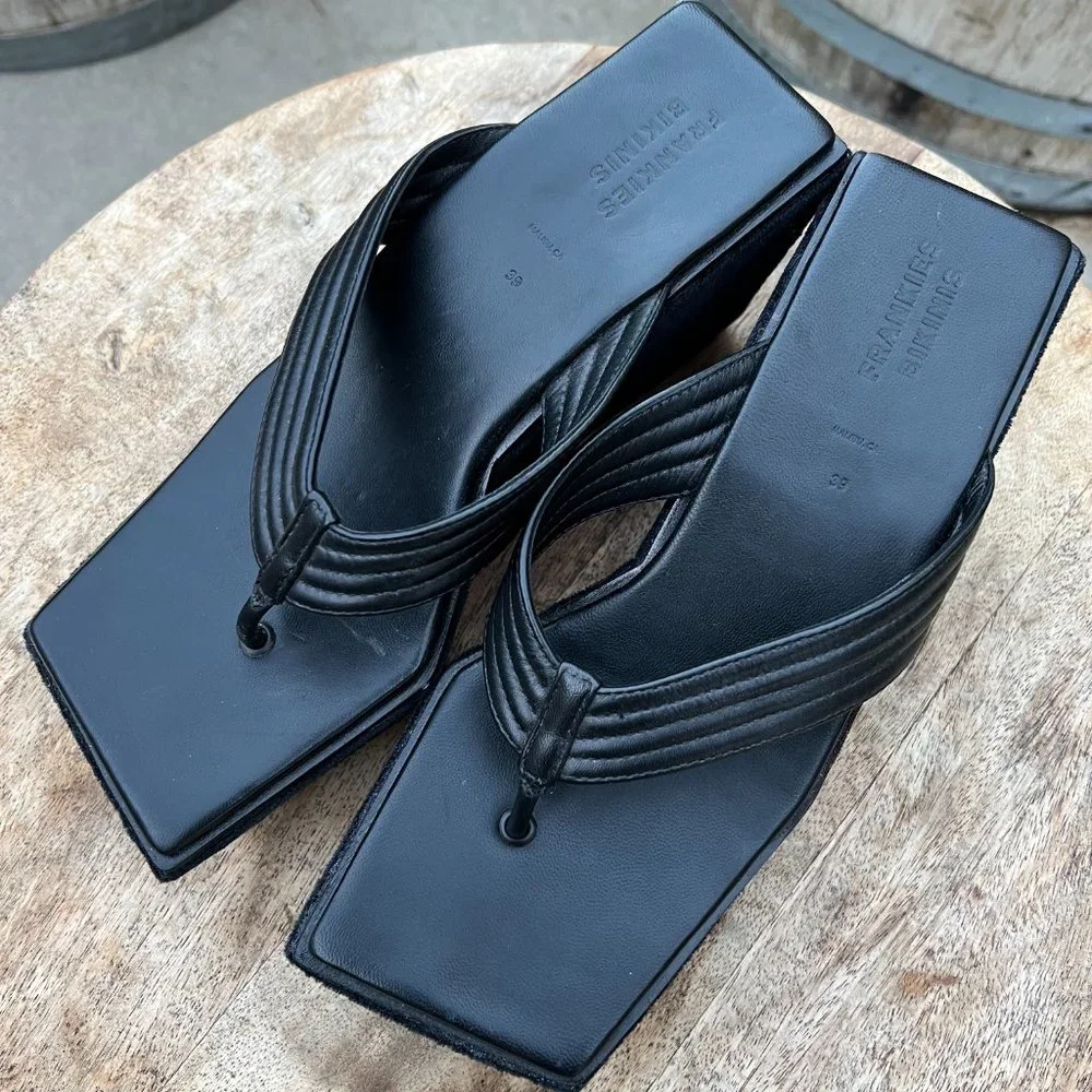 Frankie's Bikinis LA Girl Platform Flip Flop Size 39 - Picture 8 of 9